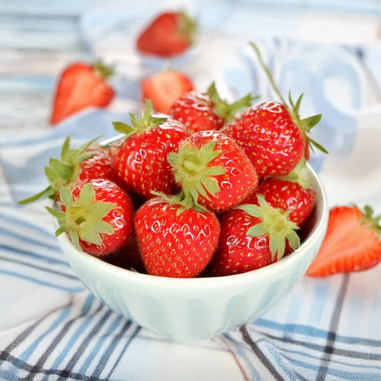 strawberry1.jpg